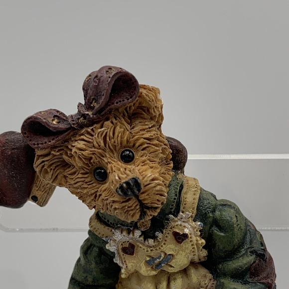 Vintage Boyd's Bear Heart Hugs and Kisses Wreath Pin Brooch Valentine's Day - Picture 2 of 8